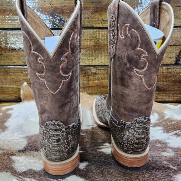 Brown Snakeskin Western Boots